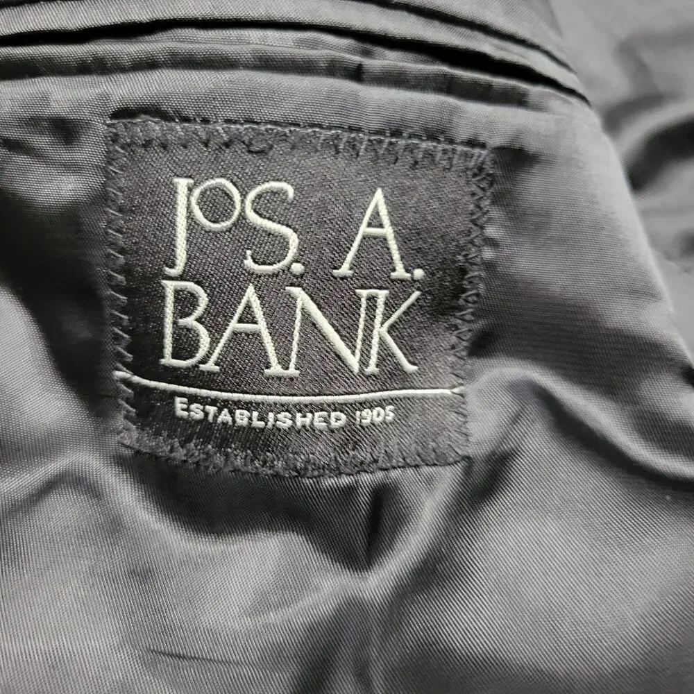 Jos A Bank Suits Charcoal Gray 2 Pcs 43L Suit Pleated Pants 37x31 100% Wool flaw